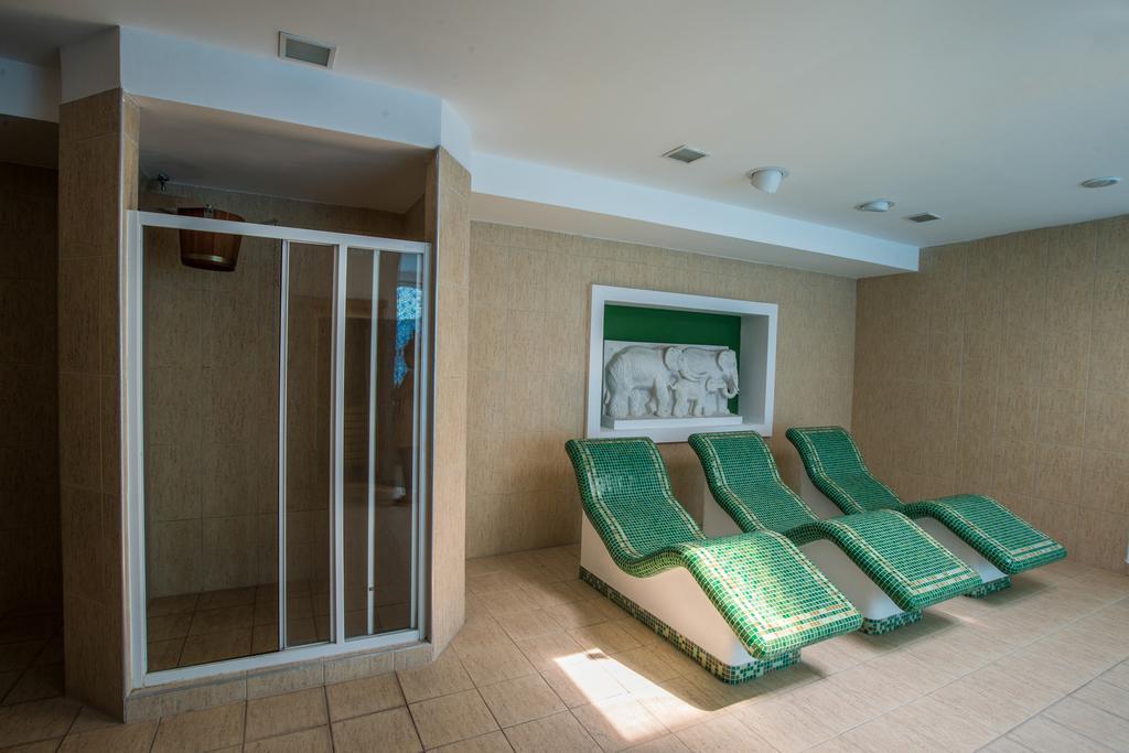 Mercure Medias Binderbubi Hotel And Spa Ngoại thất bức ảnh